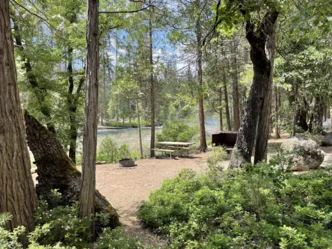 Campsite B-Loop fire ring, table and food locker.