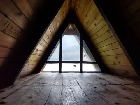 Kook Lake Cabin11