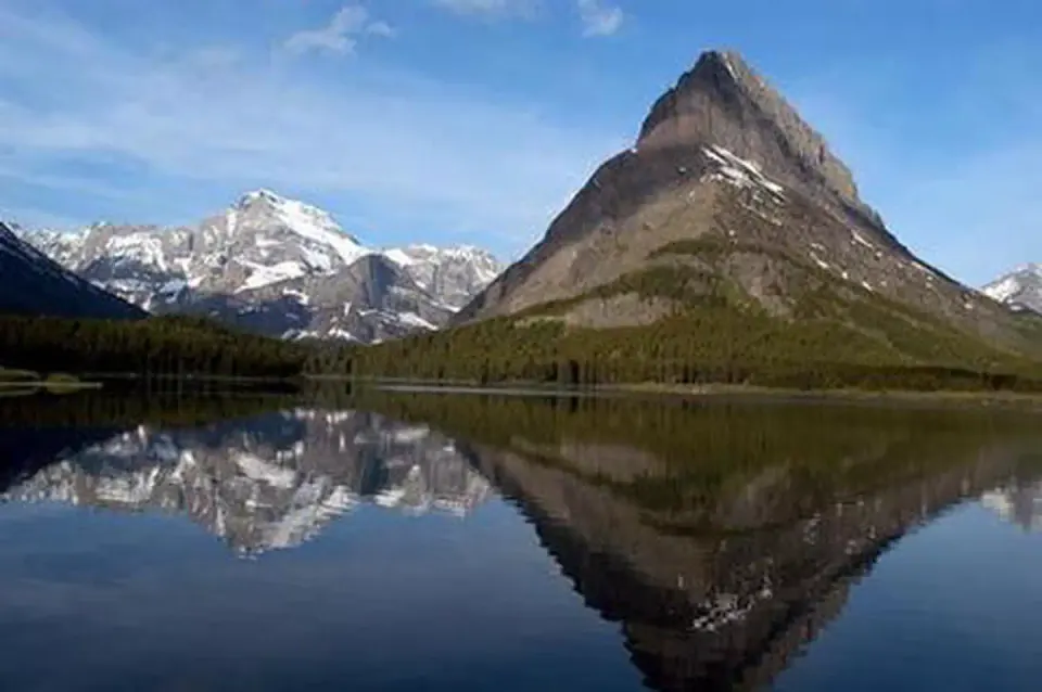 Peaks above an alpine lake at Many Glacier