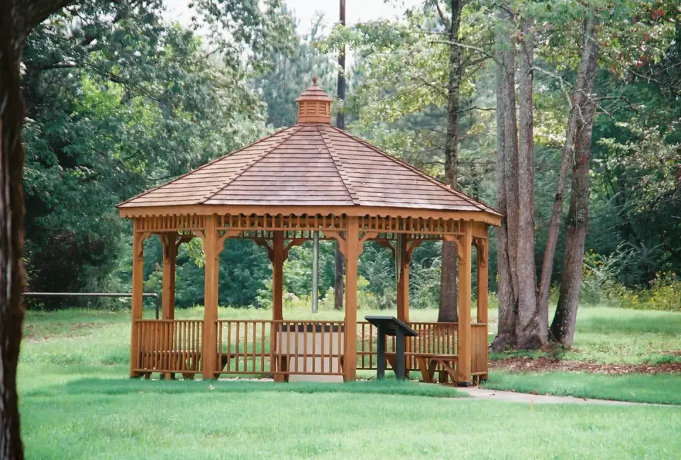 Historical water well