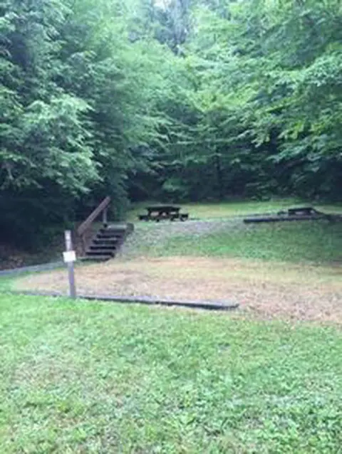 TWIN LAKES (PA)3