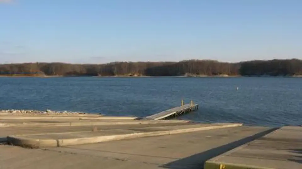 OPOSSUM CREEK BOAT RAMP