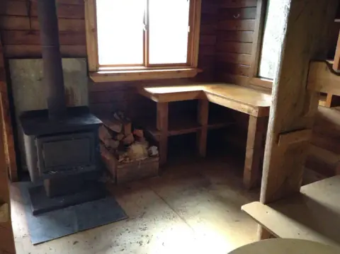 BRENT'S BEACH CABIN4