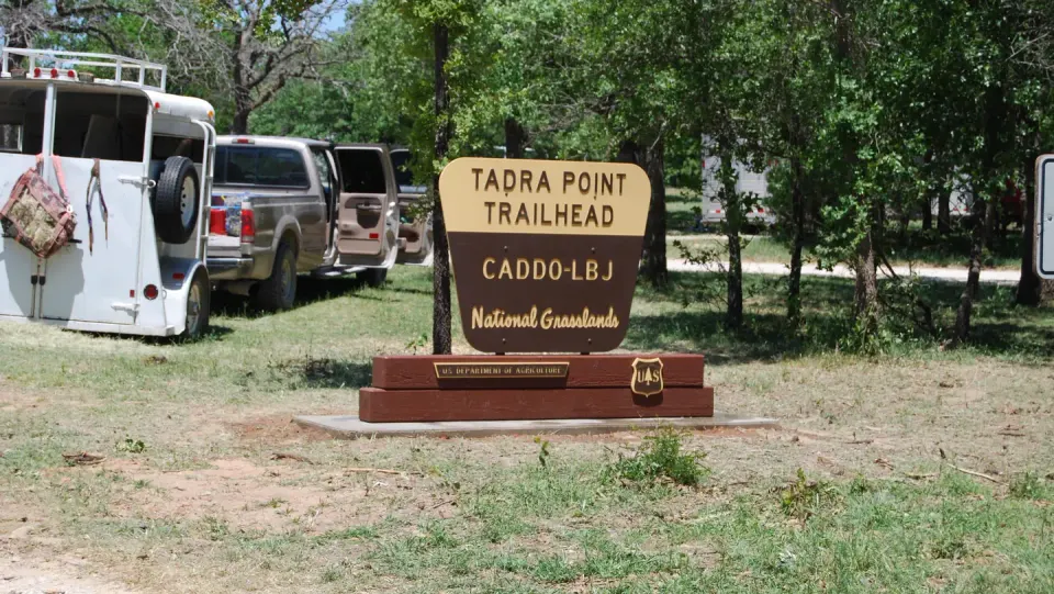 Tadra Point Trailhead Sign