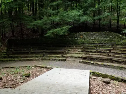 Amphitheater seating