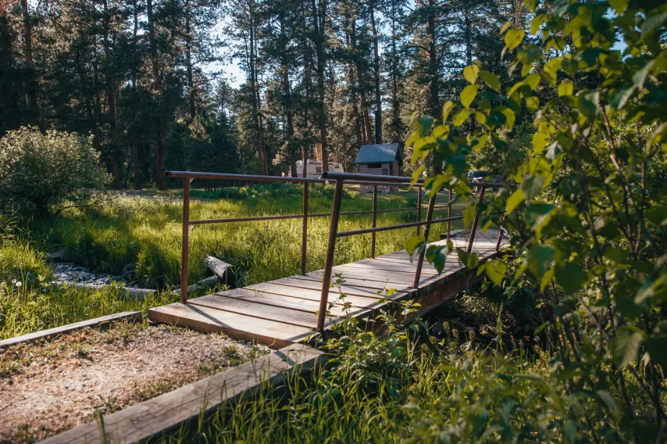 Bridge across creek