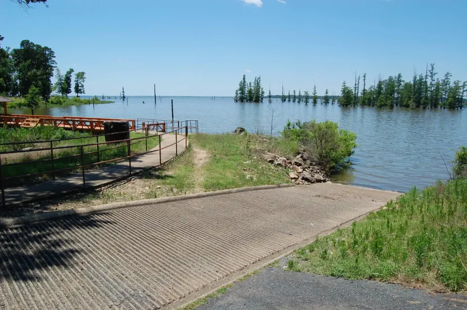 COTTONSHED PARK BOAT RAMP