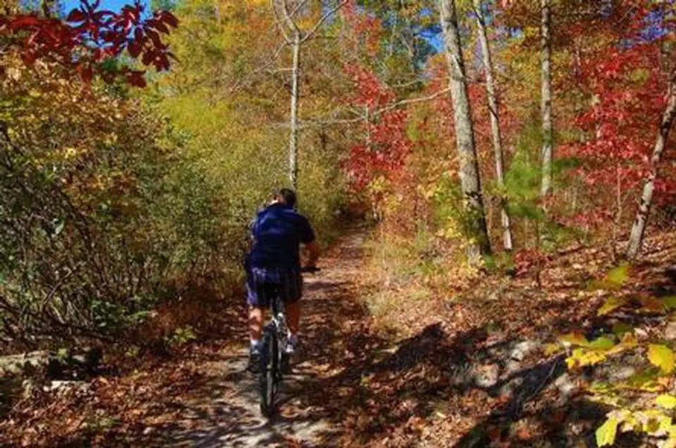 McKamy Lake Trail