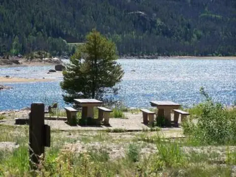 Arapaho & Roosevelt National Forests Pawnee NG recreation area