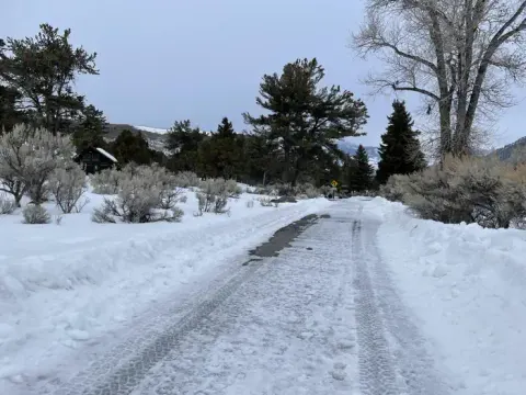 Mammoth Campground winter roads, looking north