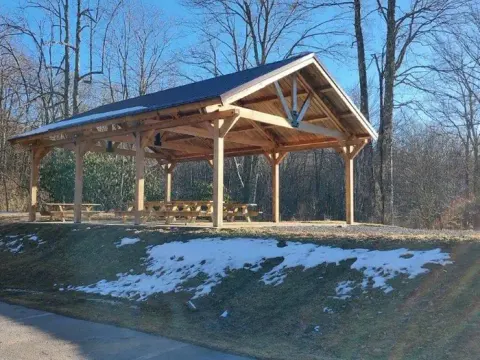 side view of Summit Lake Picnic Shelter