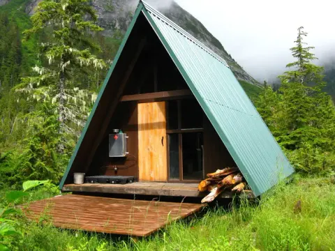 Avoss Lake Cabin