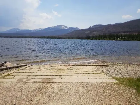 Big Creek Lakes Boat Launch Photo 3