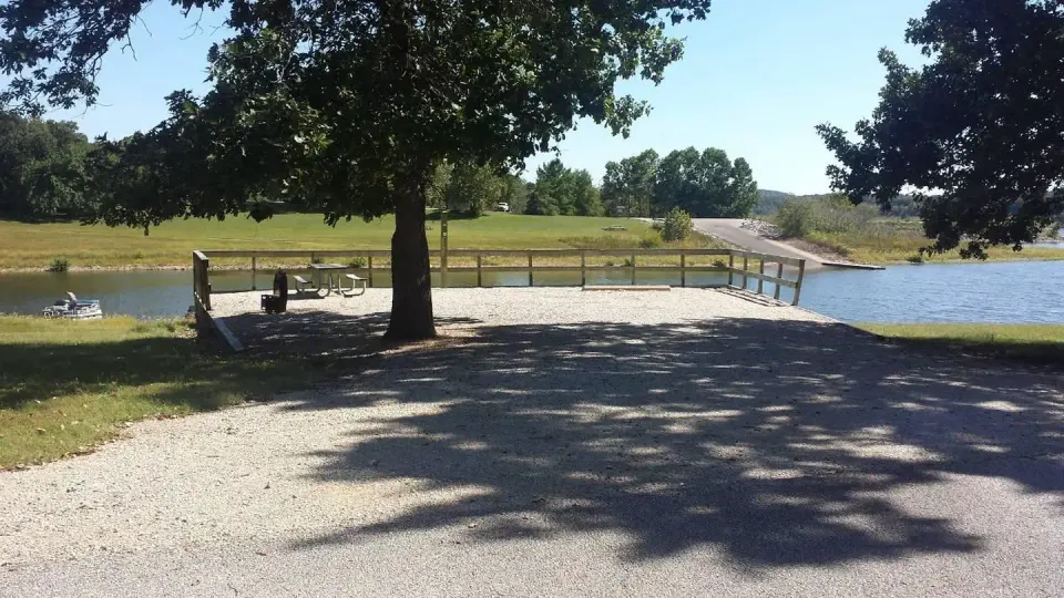 OSAGE BLUFF