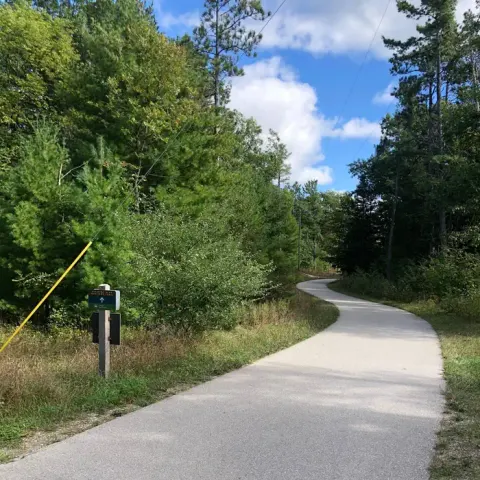 Sleeping Bear Heritage trail access