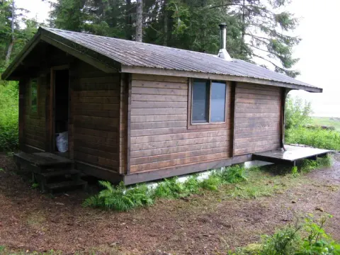 Appleton Cove Cabin
