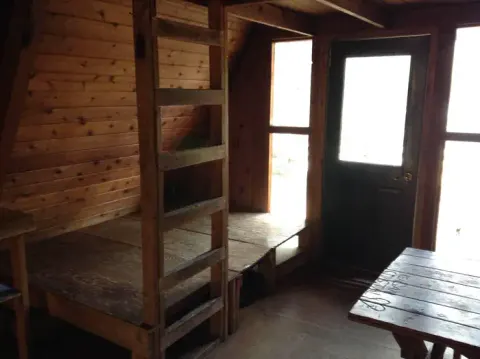 SEVENFATHOM BAY CABIN22