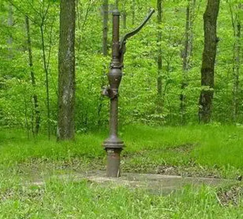 EASTWOOD well