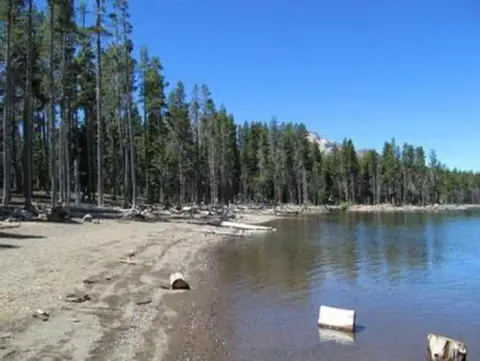Fremont-Winema National Forest recreation area