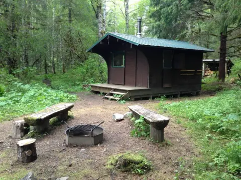 SITKOH LAKE (EAST) CABIN1